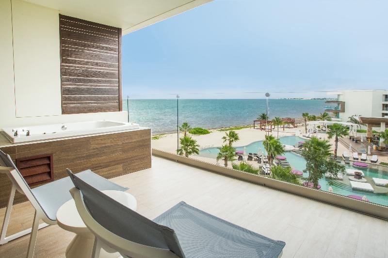 Breathless Riviera Cancun - Adults Only Puerto Morelos Exterior photo